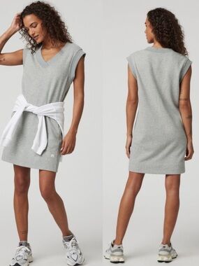 Vuori Sedona Vest Sweatshirt Dress Light Heather Grey Sleeveless Sz Sm NWOT